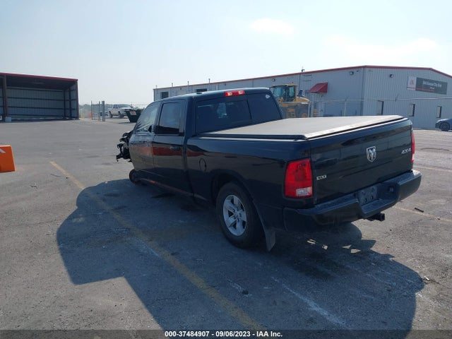 1C6RR7TT4KS511057 RAM 1500 Classic Slt