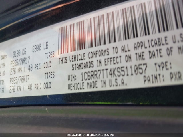 1C6RR7TT4KS511057 RAM 1500 Classic Slt
