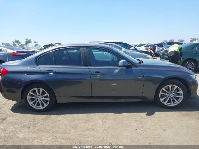 WBA8E1G54HNU13112 BMW 3 Series 320i