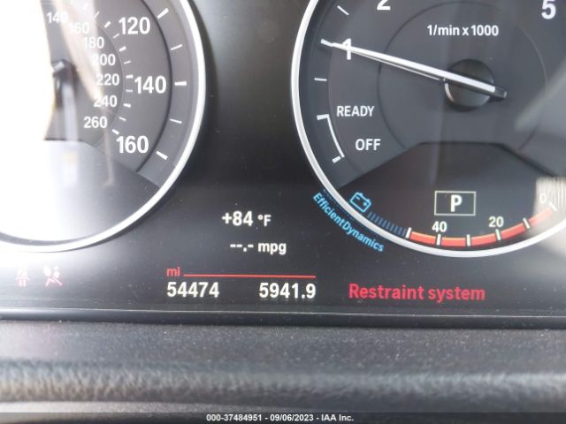 WBA8E1G54HNU13112 BMW 3 Series 320i
