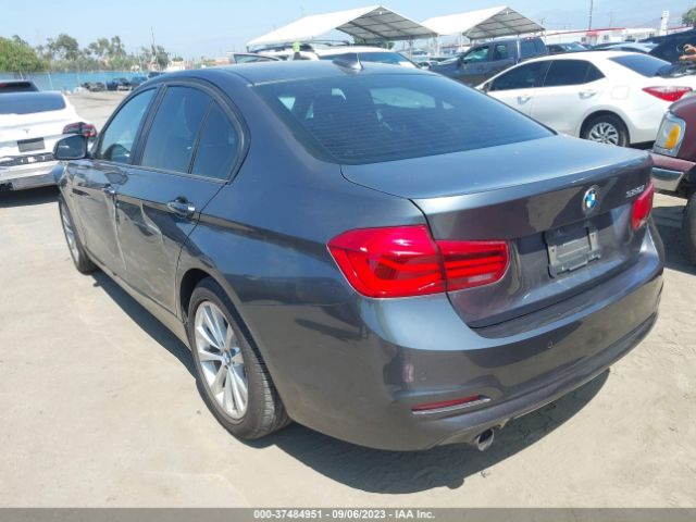 WBA8E1G54HNU13112 BMW 3 Series 320i