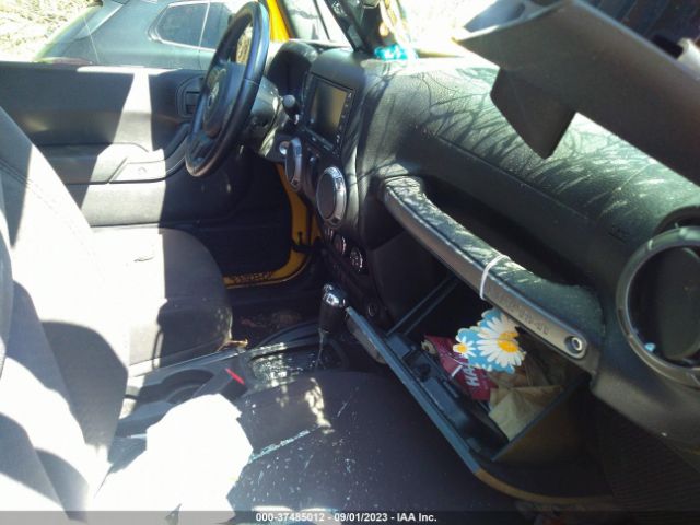1C4AJWAG1FL607161 Jeep Wrangler Sport