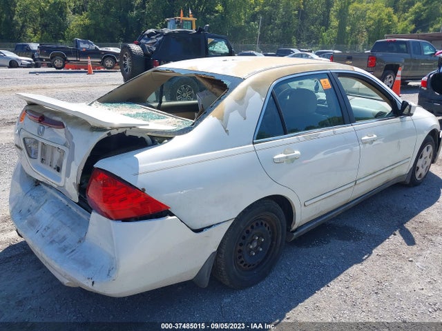 2007 HONDA ACCORD SDN LX VIN: 3HGCM564X7G708174