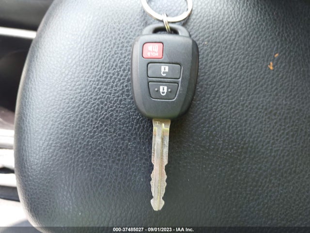 Toyota Rav4 Xle 2015 2T3WFREV4FW137528 Image 11