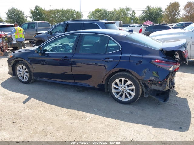 Toyota CAMRY LE 2022 4T1C11AK3NU629148 Image 7