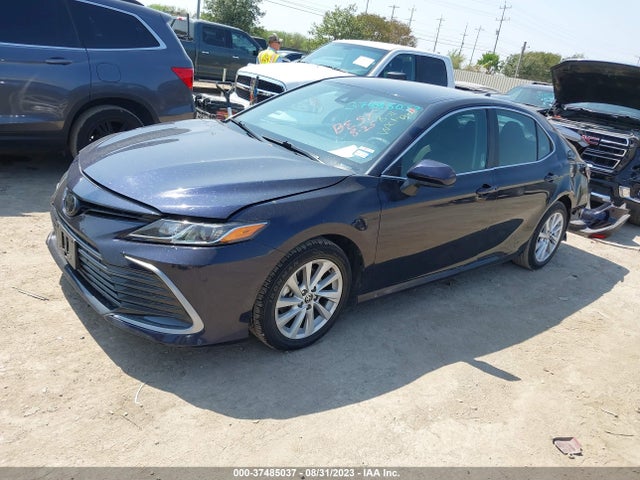 Toyota CAMRY LE 2022 4T1C11AK3NU629148 Image 2
