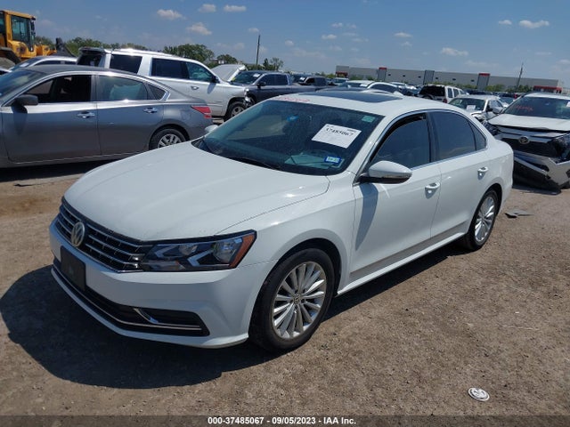 1VWBT7A33GC028091 Volkswagen Passat 1.8t Se