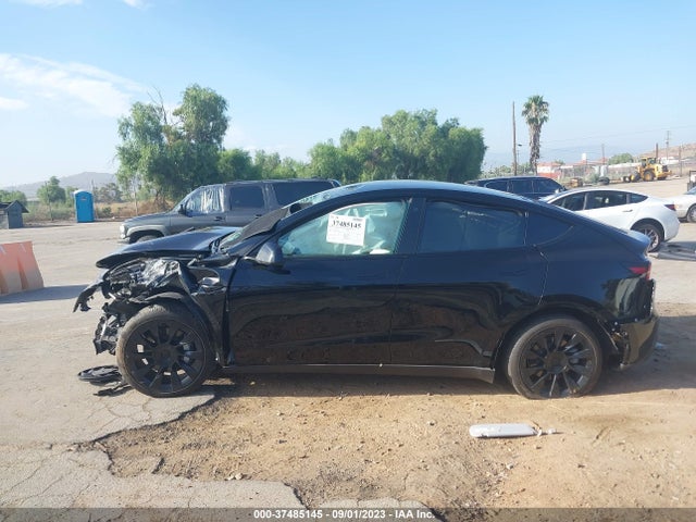 2021 TESLA MODEL Y LONG RANGE VIN: 5YJYGDEE3MF085370