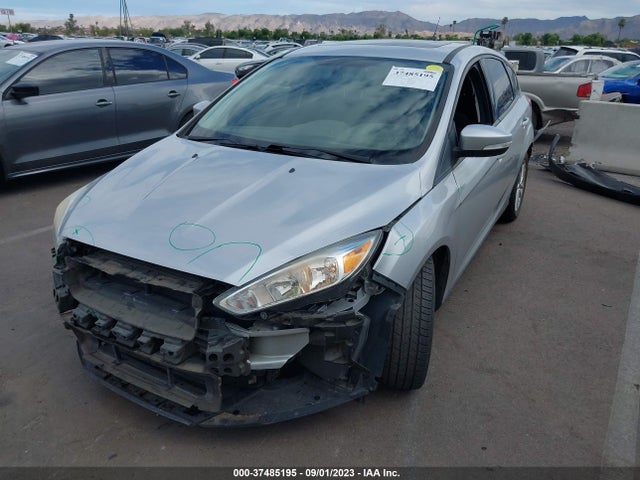 Ford Focus 2016 1FADP3K28GL364016 Image 14