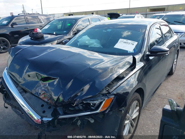 1VWAA7A36LC002838 Volkswagen Passat 2.0t S