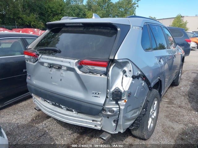 2019 TOYOTA RAV4 XLE VIN: 2T3P1RFV2KW079432