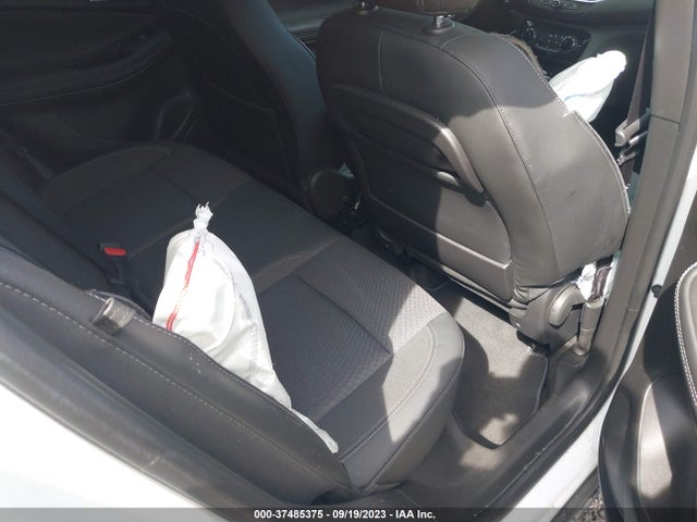 2019 TOYOTA RAV4 XLE VIN: 2T3P1RFV2KW079432
