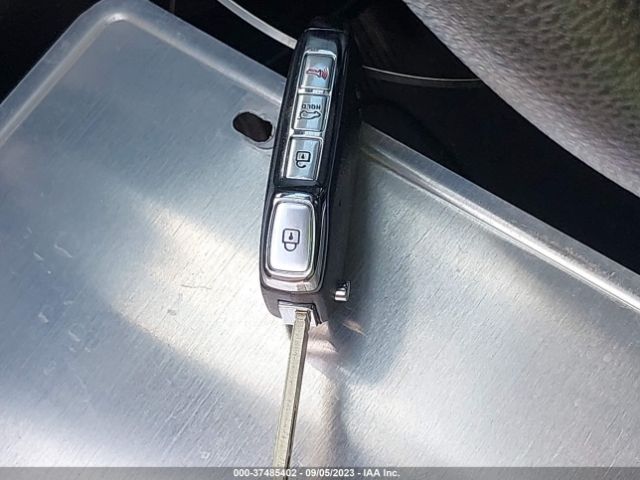 KNDJ23AU3N7177366 KIA SOUL LX