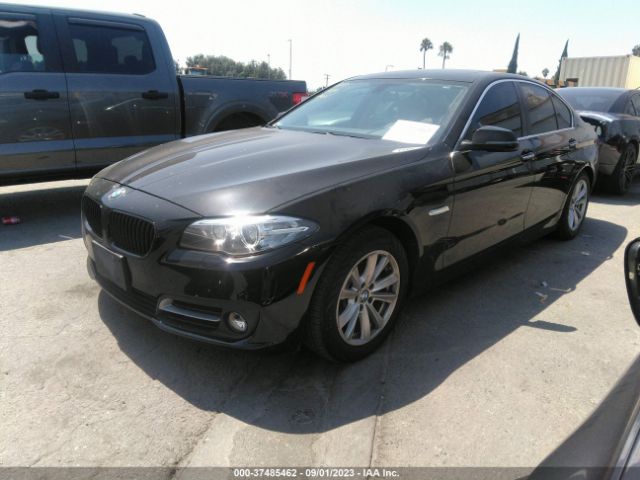 WBA5A5C55FD522435 BMW 5 Series 528i
