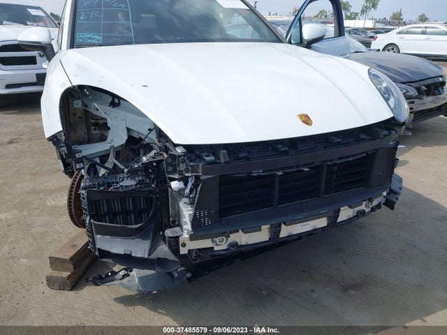 WP1AA2AY7NDA04174 Porsche Cayenne