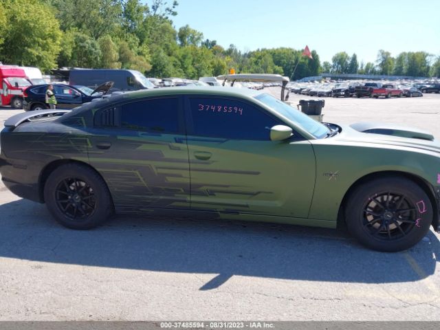 2C3CDXDT2EH364927 Dodge Charger Rt