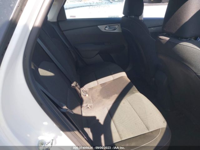 3KPF24AD5NE489247 KIA Forte Lxs