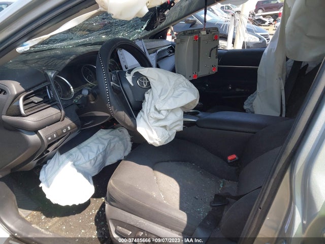 Toyota CAMRY LE 2021 4T1C11AK3MU444449 Image 5