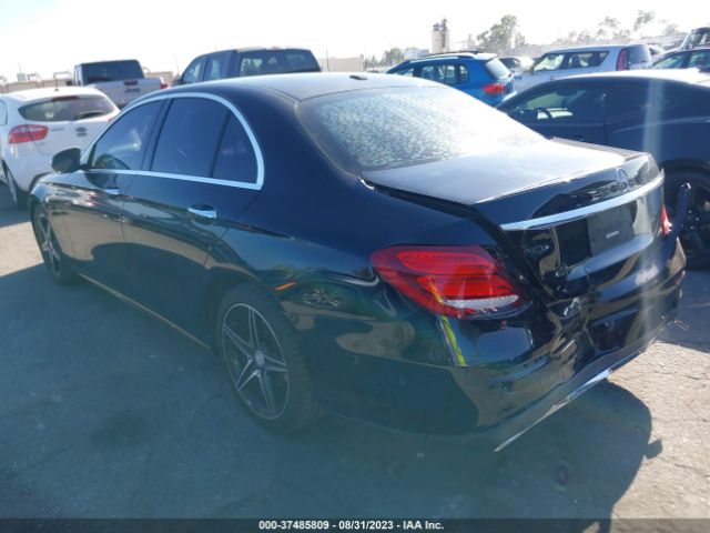 WDDZF4JB8HA208832 Mercedes-Benz E-class E 300