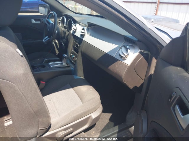 2008 FORD MUSTANG DELUXE/PREMIUM VIN: 1ZVHT80N685181010