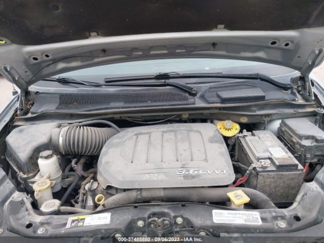 2C4RDGCG8JR302902 Dodge Grand Caravan Sxt