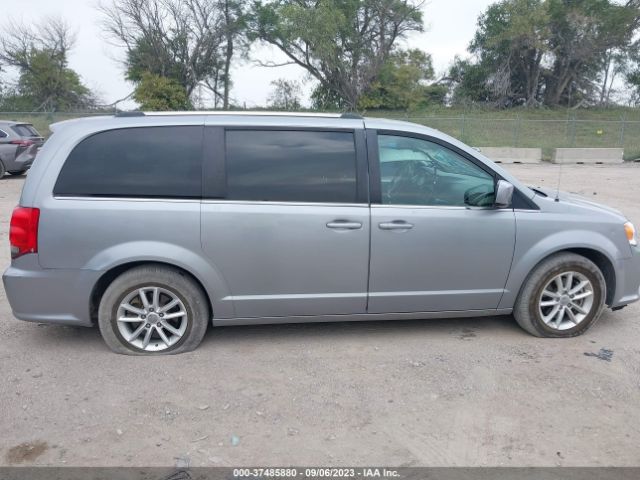 2C4RDGCG8JR302902 Dodge Grand Caravan Sxt