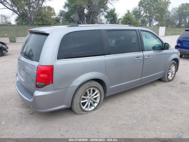 2C4RDGCG8JR302902 Dodge Grand Caravan Sxt