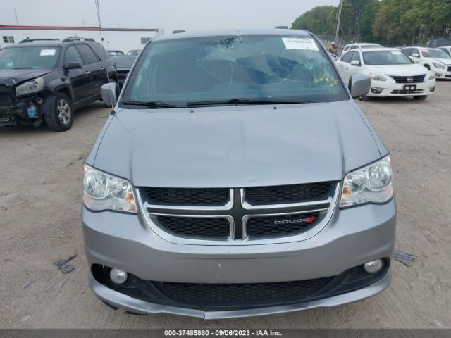 2C4RDGCG8JR302902 Dodge Grand Caravan Sxt