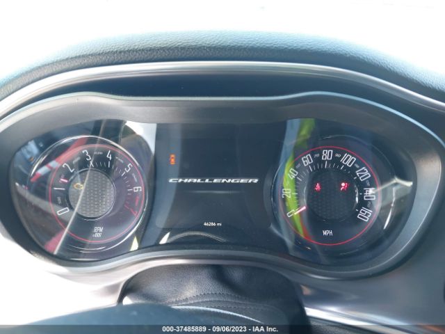 2C3CDZAG8GH162647 Dodge Challenger Sxt Plus