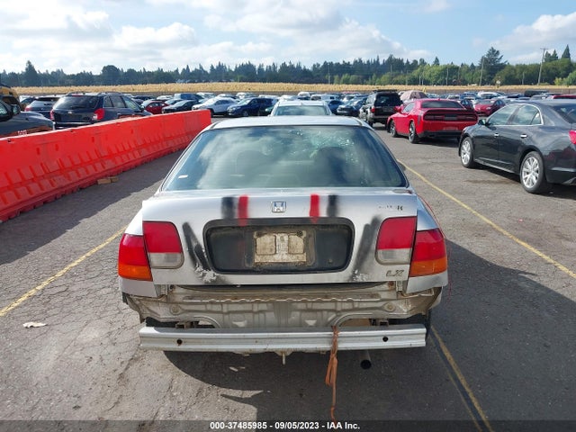 1997 HONDA CIVIC LX VIN: 2HGEJ6577VH589497