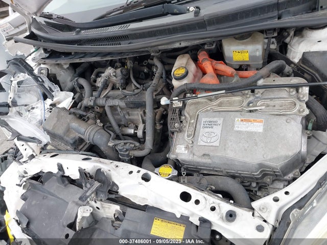 Toyota Prius C One/three/two/four 2014 JTDKDTB37E1073518 Image 11