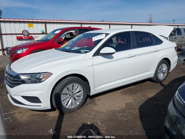 3VWN57BU2KM099398 Volkswagen JETTA S