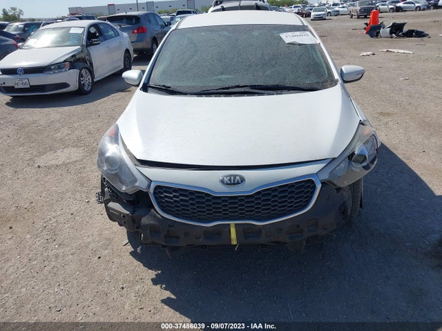 KIA Forte 5-door Lx 2016 KNAFK5A81G5631954 Image 12