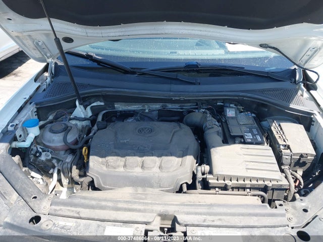 2018 VOLKSWAGEN TIGUAN S VIN: 3VV1B7AX0JM105043