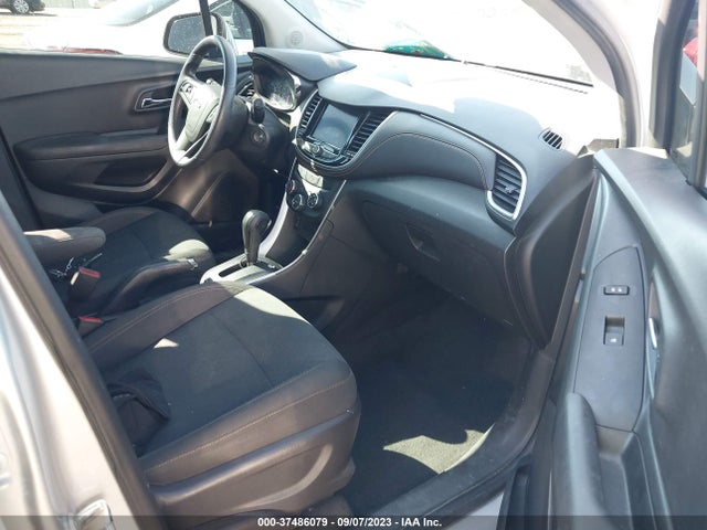 Chevrolet TRAX LS 2020 KL7CJKSB2LB315523 Image 12