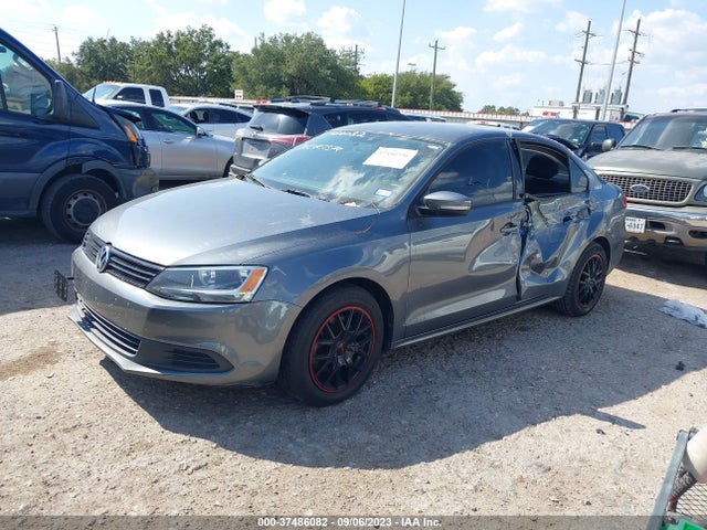 3VWD07AJXEM227165 Volkswagen Jetta Sedan Se