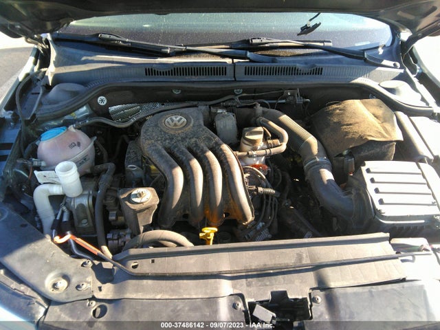 3VW2K7AJ5FM350813 Volkswagen Jetta Sedan 2.0l S W/technology