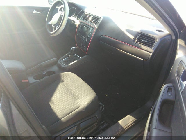 3VW2K7AJ5FM350813 Volkswagen Jetta Sedan 2.0l S W/technology