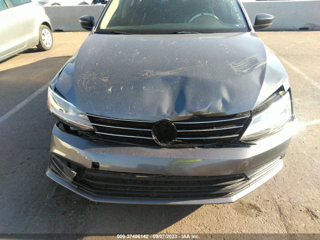 3VW2K7AJ5FM350813 Volkswagen Jetta Sedan 2.0l S W/technology