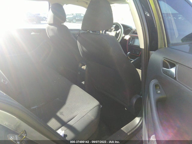 3VW2K7AJ5FM350813 Volkswagen Jetta Sedan 2.0l S W/technology