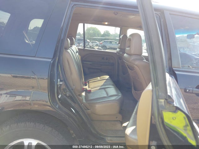 2004 HONDA PILOT EX VIN: 2HKYF186X4H620153