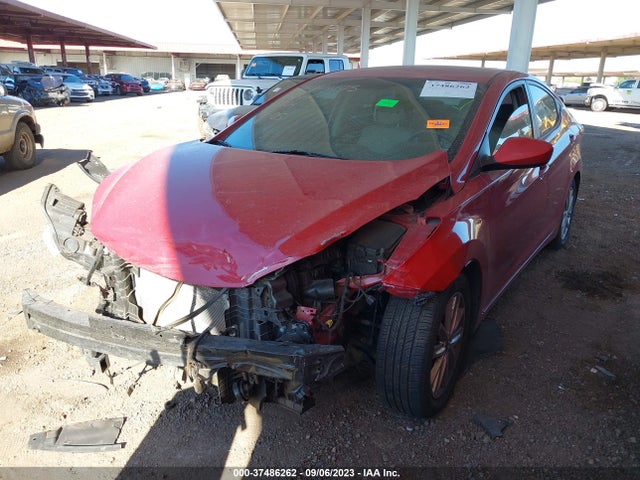 Hyundai ELANTRA SE 2015 KMHDH4AE7FU303804 Image 2