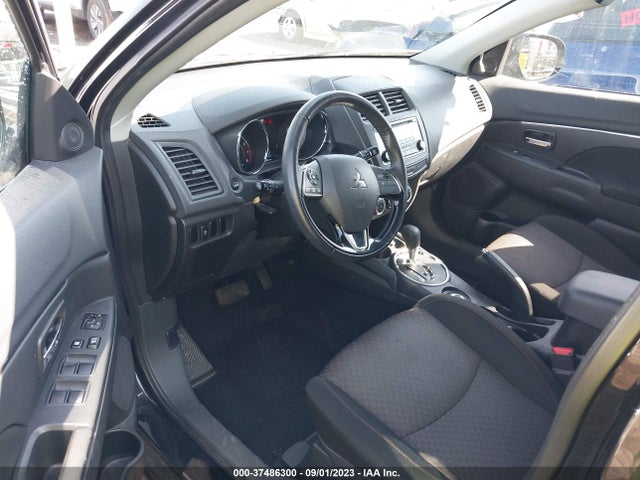 JA4AR3AU5HZ003698 Mitsubishi Outlander Sport 2.0