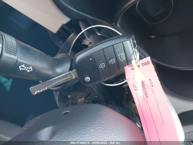 KNDJN2A25H7446407 KIA Soul Base