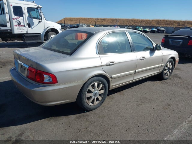 2005 KIA OPTIMA LX VIN: KNAGD128455396565