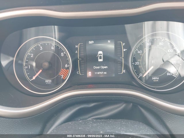 1C4PJMCB8EW169252 Jeep Cherokee Latitude
