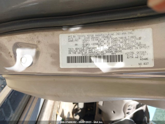 2002 TOYOTA SEQUOIA SR5 VIN: 5TDZT34AX2S081687