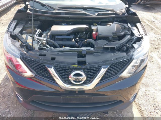 JN1BJ1CR3JW206341 Nissan Rogue Sport Sv