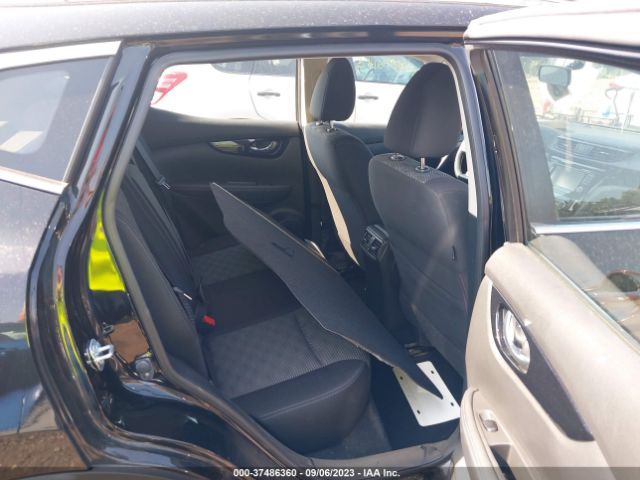 JN1BJ1CR3JW206341 Nissan Rogue Sport Sv