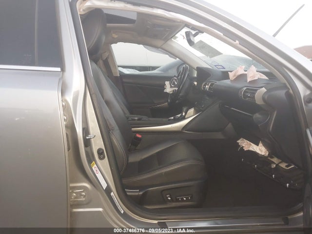 JTHBA1D25G5024152 Lexus IS 200T